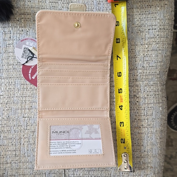 MUNDI BRAND WOMEN'S "ALMOND" WALLET WITH RFID PROTECTION - Picture 13 of 13